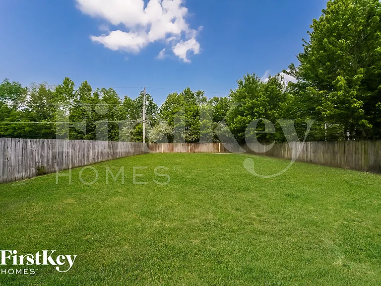 4194 Rainey Woods Dr — Photo 15
