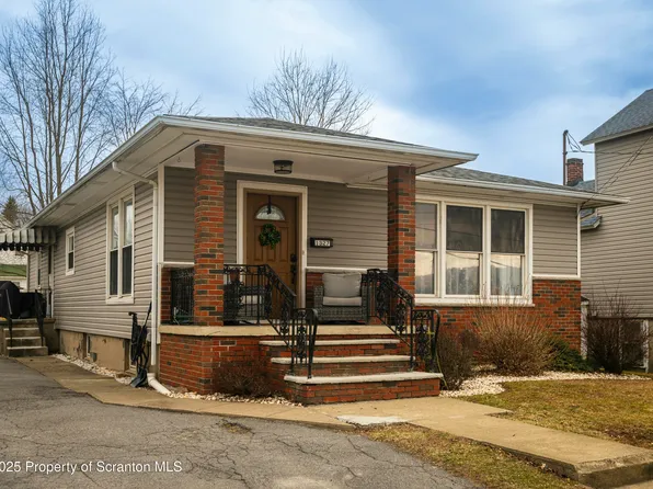 1327 Winton St, Archbald, PA 18403