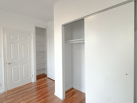 3rd image of 25-98 36th St #1L