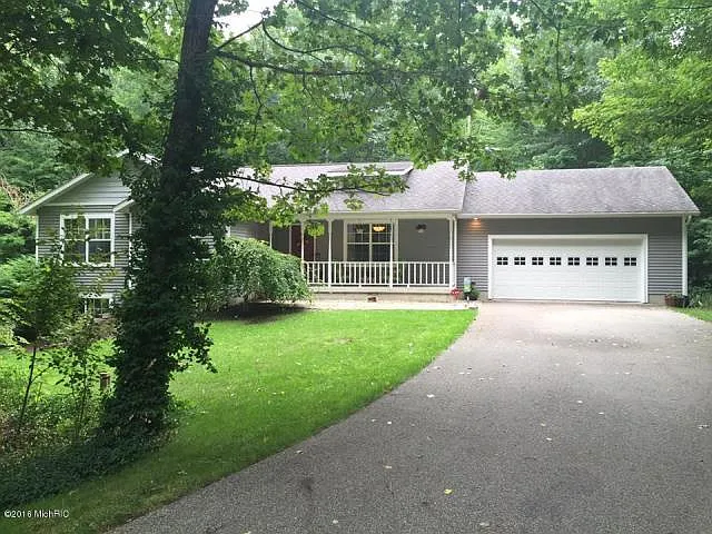 929 Tibalew Dr photo 1