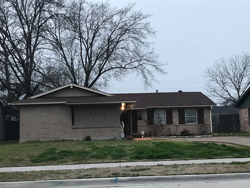 1st image of 3521 Emerald Dr