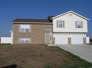 1300 Fieldstone, Waterloo, IL 62298