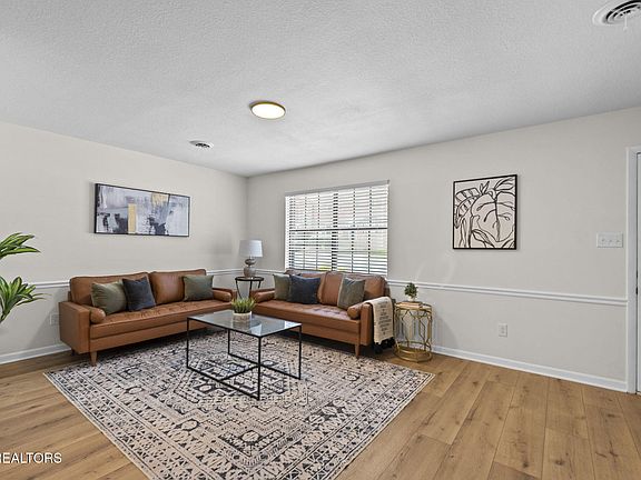 4th image of 455 Bramblewood Ln APT 11