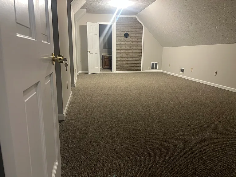 1000 Campground Rd — Photo 19