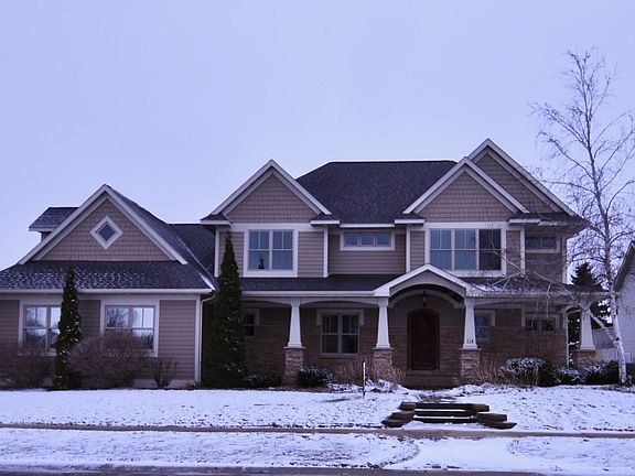 3rd image of 114 Prairie Stone Ct SE