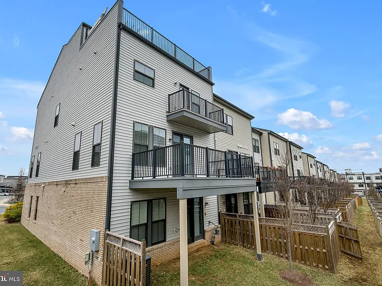 42281 Belgrave Gardens Ter — Photo 56