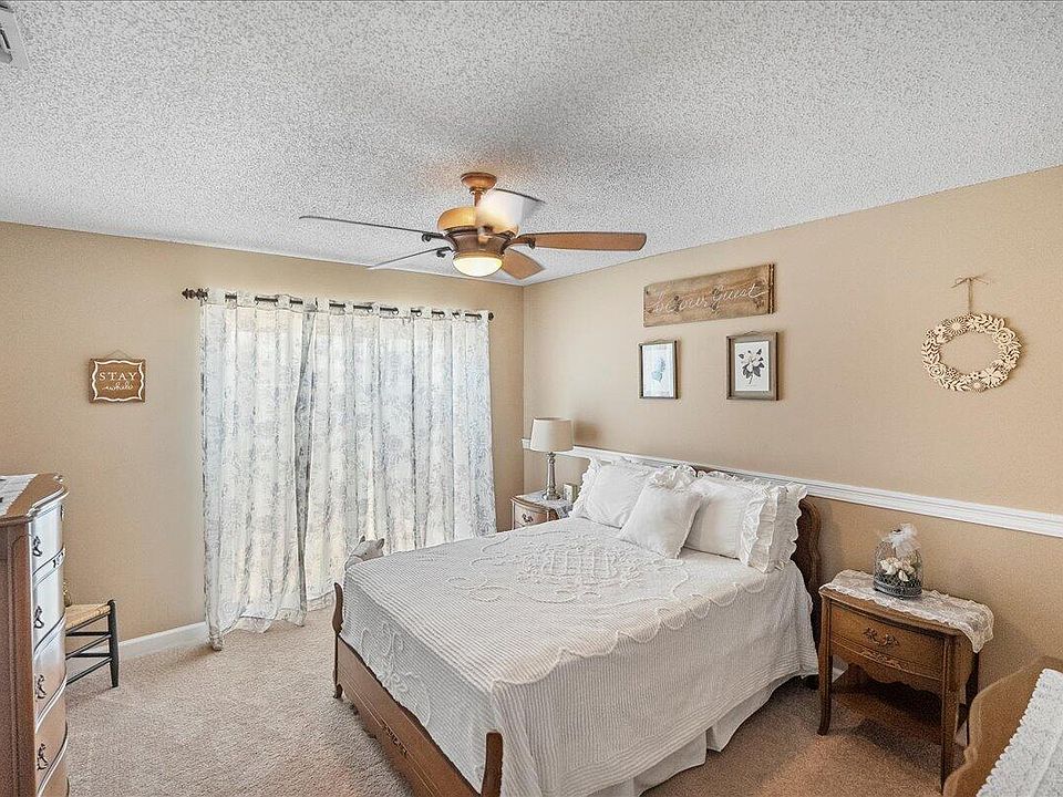 1st image of 1831 SE Boma Avenue