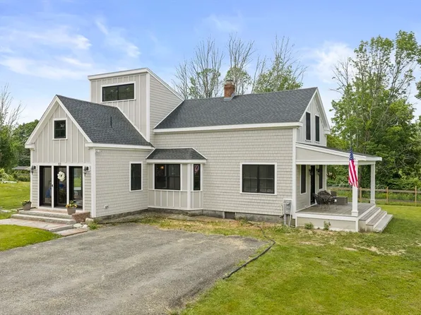 32 County St, Lakeville, MA 02347