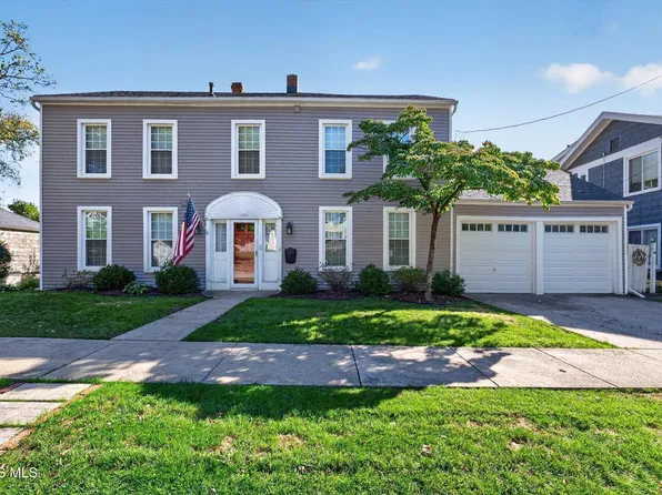 316 W Harrison St, Maumee, OH 43537