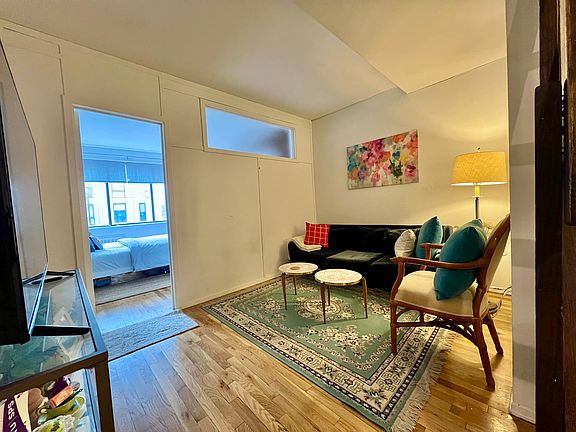 2nd image of 155 E 23rd St APT 202