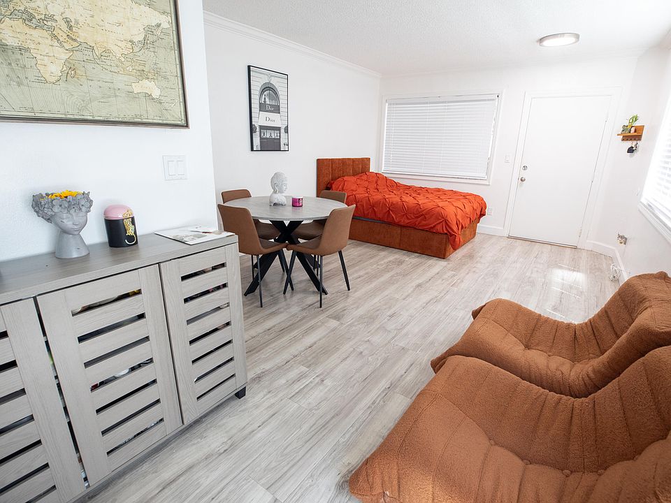1st image of 740 11th Street #3a