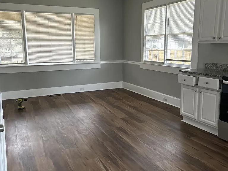 920 Lamore St — Photo 13