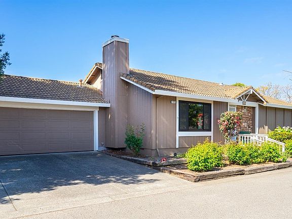 2nd image of 1626 Big Bend Drive
