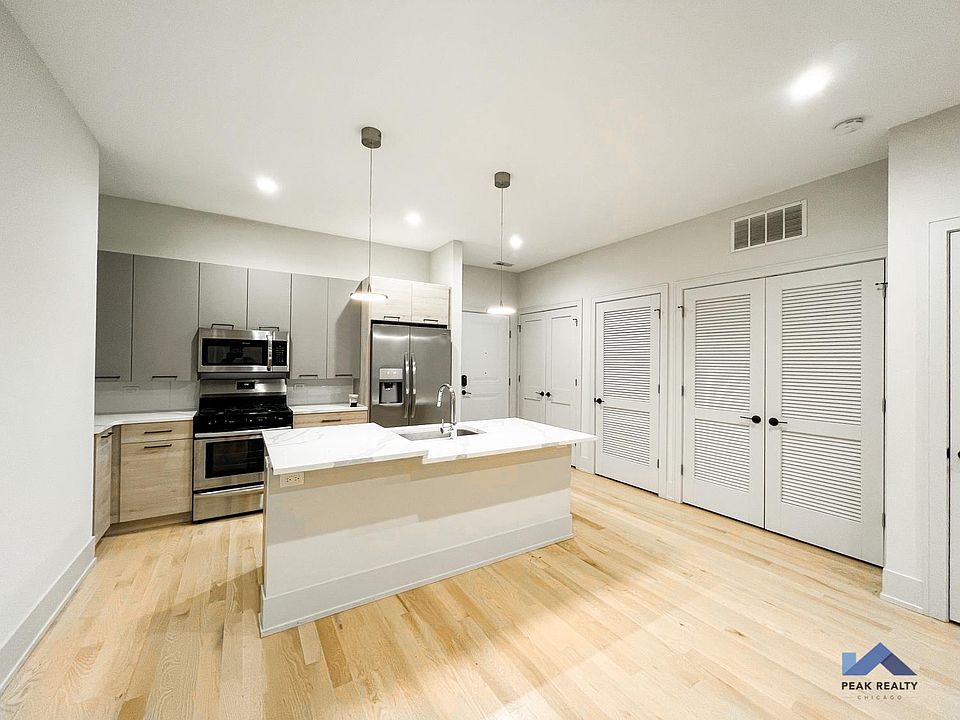 1st image of 839 W Agatite Ave #104