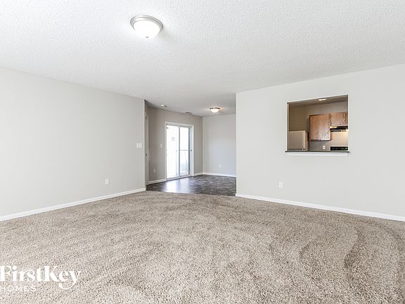 2nd image of 3912 Roundwood Dr
