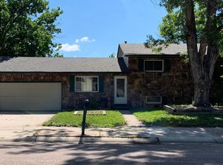 1115 Fosdick Dr, Colorado Springs, CO 80909