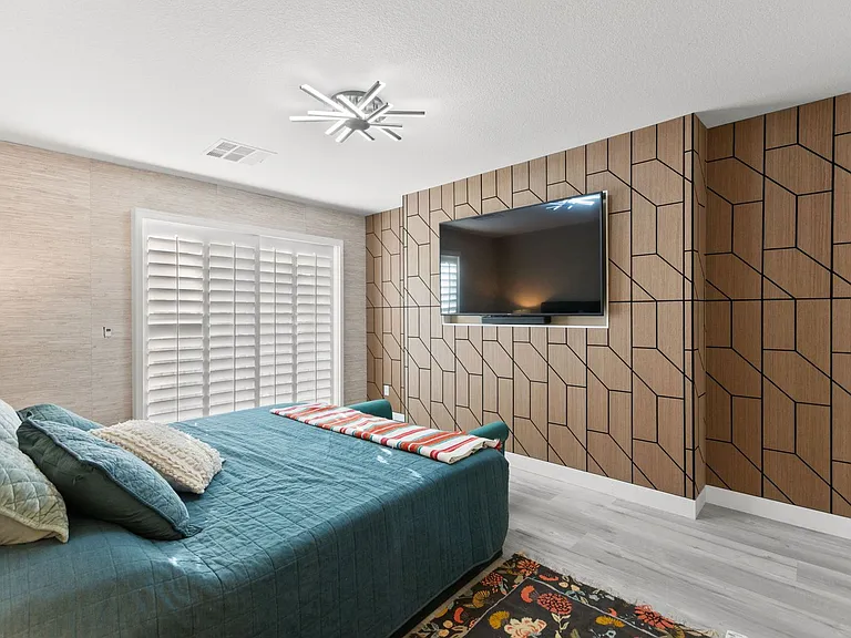 4198 Abernethy Forest Pl — Photo 53