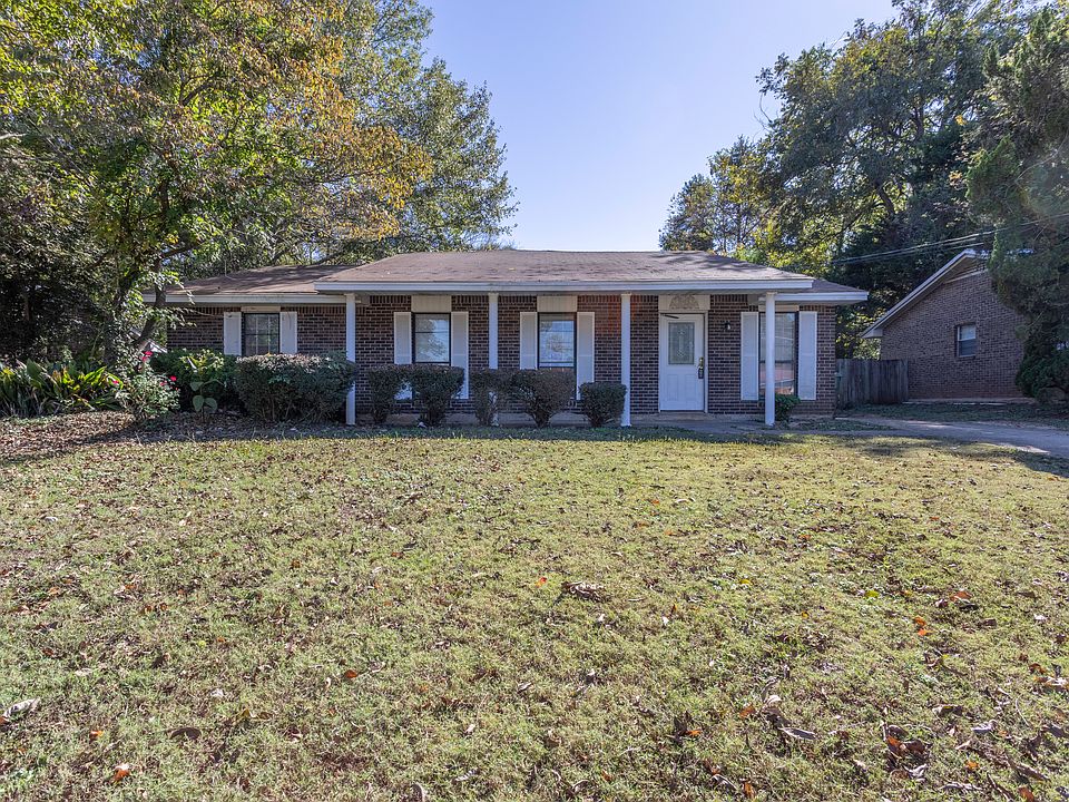 1st image of 624 Groveland Dr