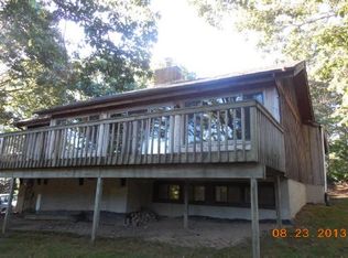 32 Club Dr, Southampton, NY 11968