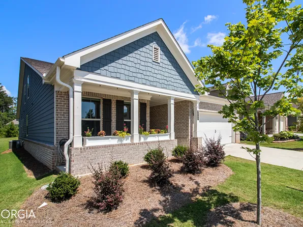 2487 Oak Barrel Dr, Snellville, GA 30078