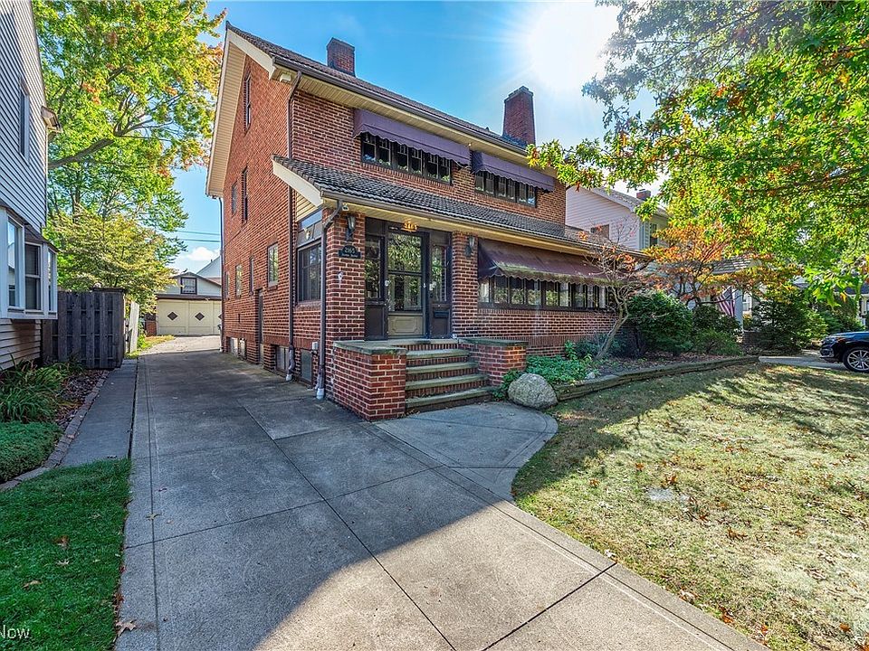 1st image of 2165 Arthur Ave