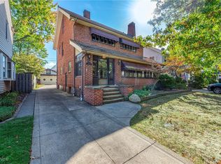 2165 Arthur Ave, Lakewood, OH 44107