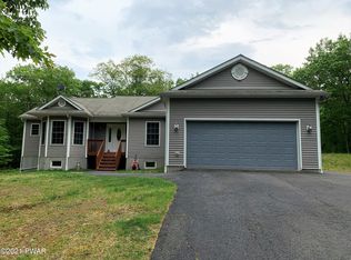 185 Philwood Ln, Milford, PA 18337