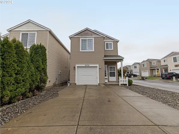 30750 NW Pacific St, North Plains, OR 97133