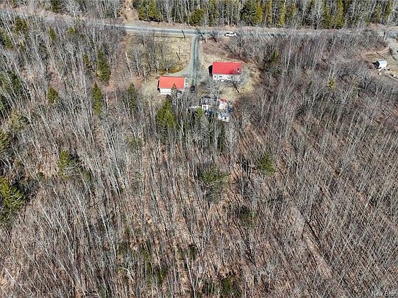 5th image of 596 Mohannes Rd