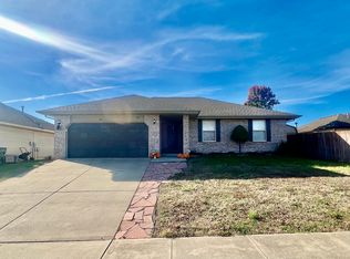 817 S Canton Ave, Springfield, MO 65802