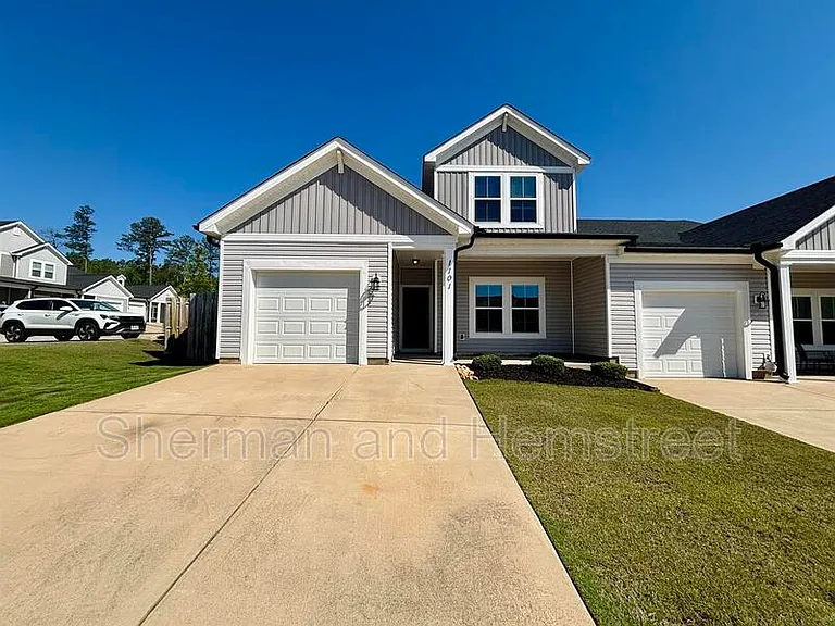 1101 Clareton Dr — Photo 1