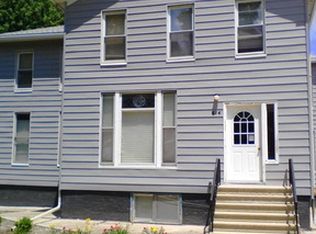 614 E Walnut St APT 5, Bloomington, IL