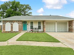 2420 Deerwood Ct, Harvey, LA 70058