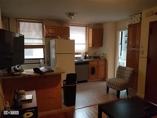 Rented by Citi Habitats | media 15