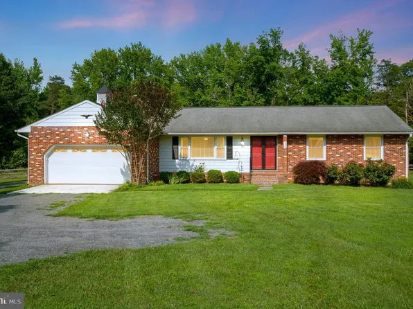 539 McCarty Rd, Fredericksburg, VA 22405