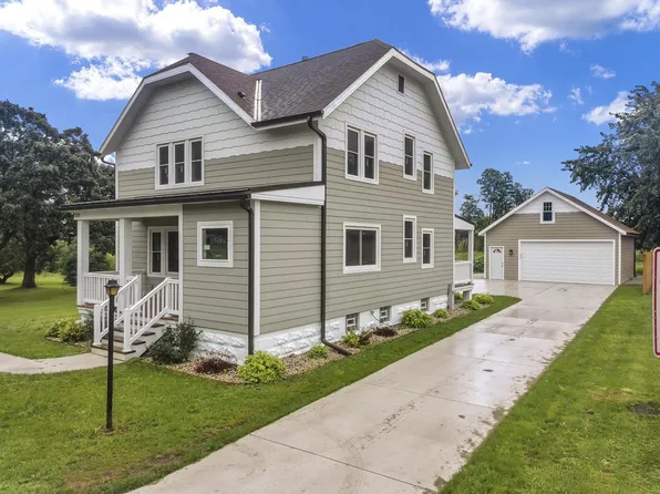 11507 W Church STREET, Franklin, WI 53132