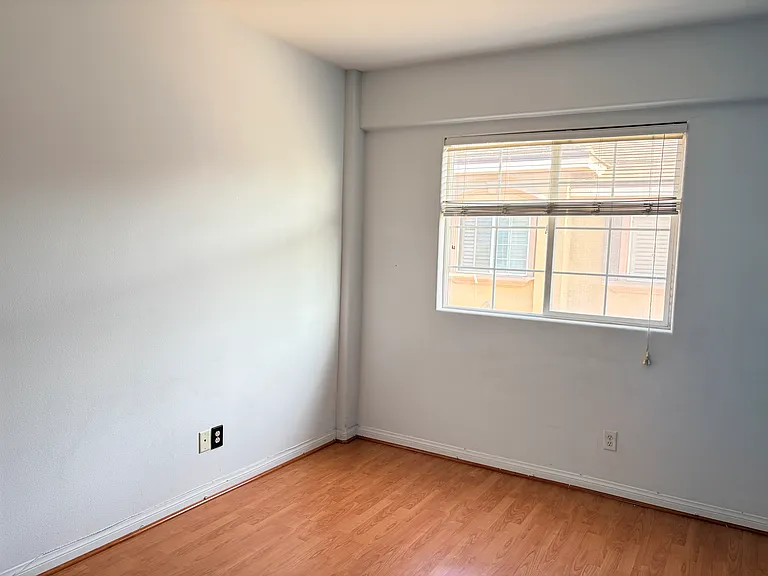 5867 Western Ave — Photo 13