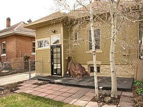 2nd image of 753 E Roosevelt Ave