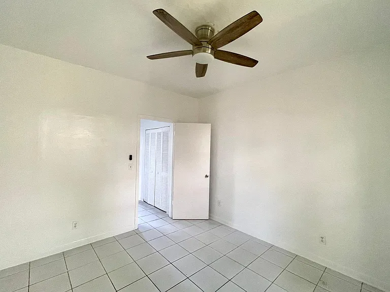 411 Meridian Ave #7 — Photo 9