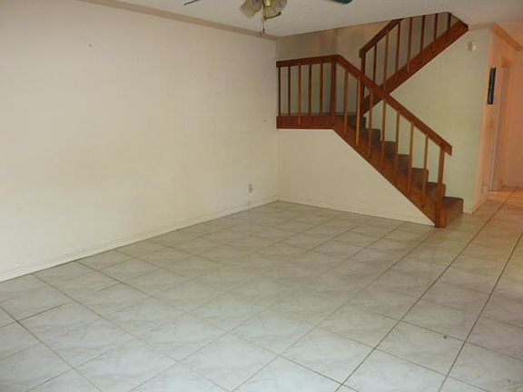 4th image of 3654 Silver Lace Ln APT 20
