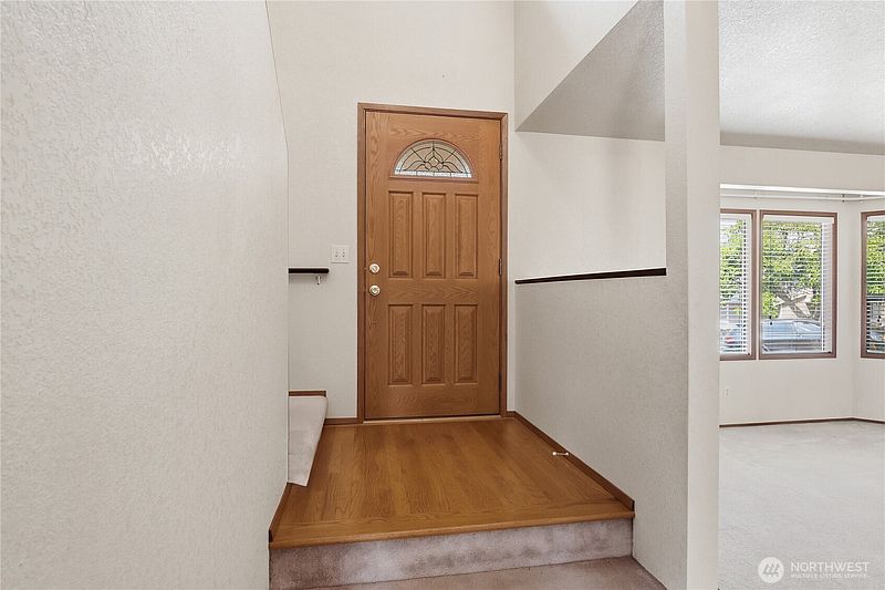 4th image of 22847 103rd Avenue SE