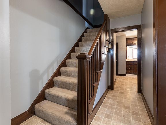 3rd image of 1508 N River Blvd #1508