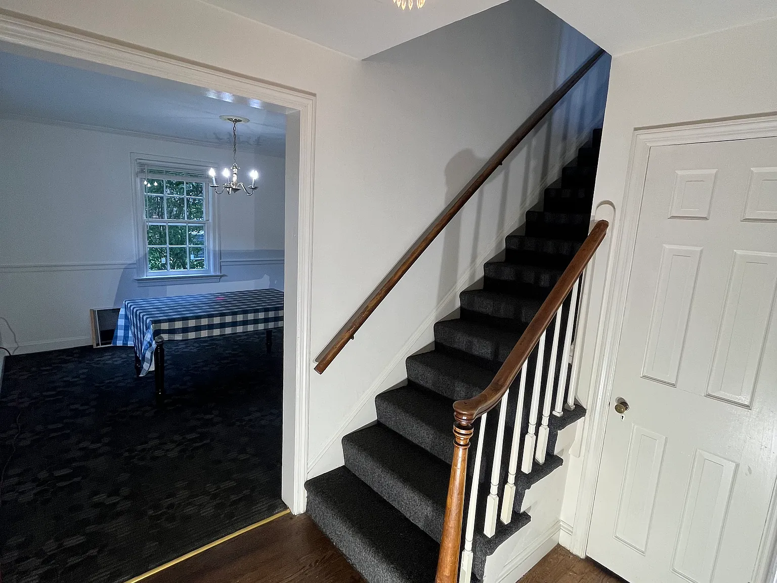 5 bed, 2.5 bath, 1262 sqft, $5,600 — Photo 2