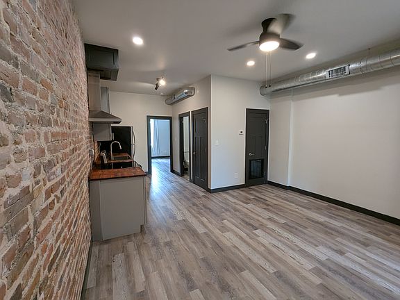 2nd image of 4046-4048 Shenandoah Ave #4048A