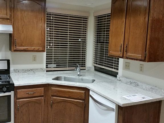 Granite counters newer appliances