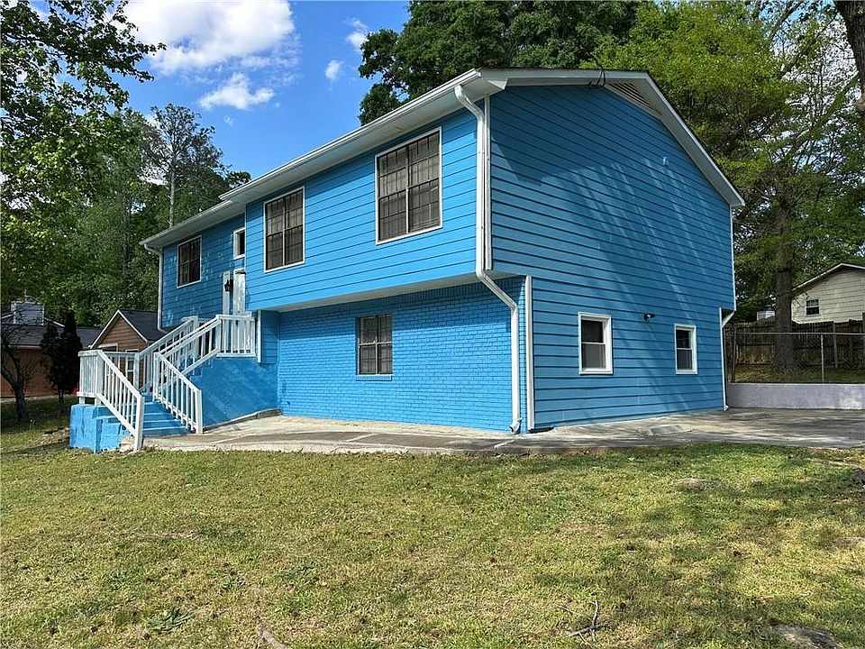 1st image of 2447 Landington Way
