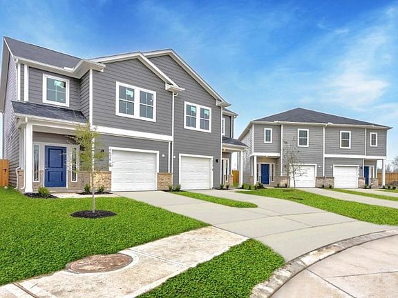 2nd image of 4814 Centipede Rd #B