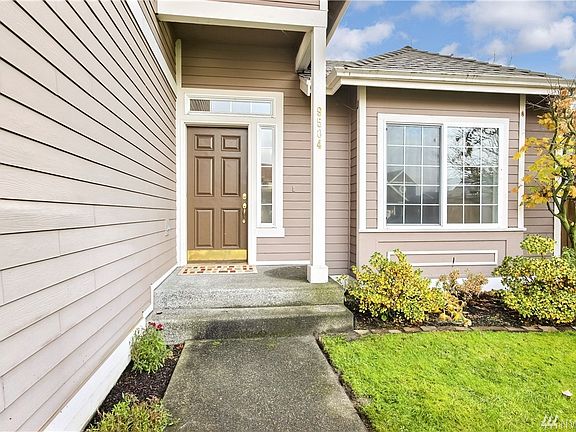 5th image of 9504 173rd Street Ct E