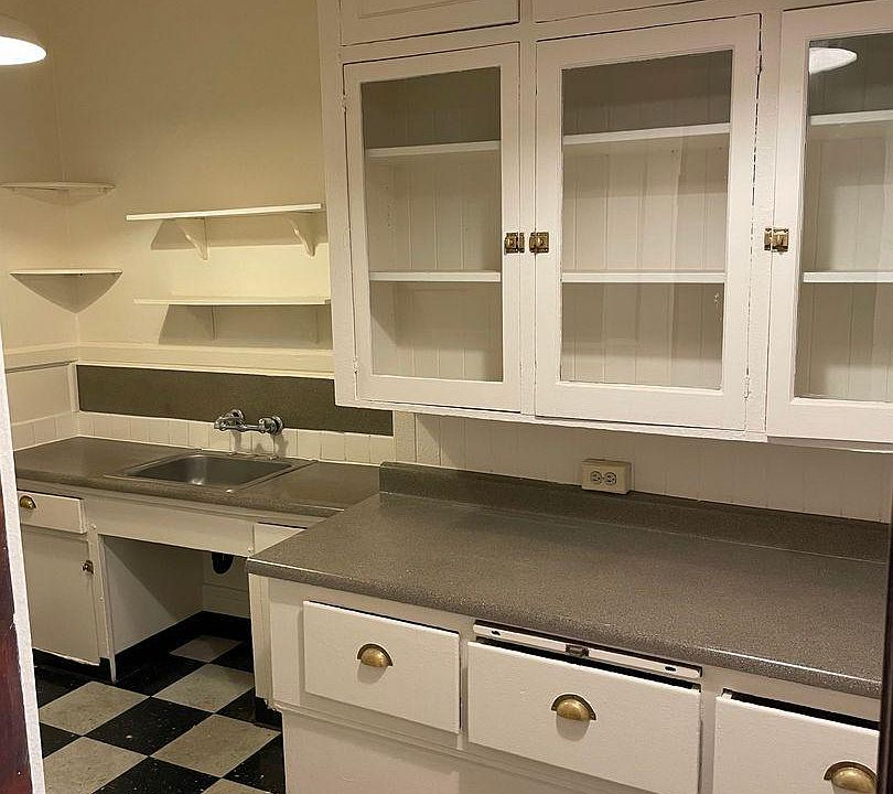 The Gentry Apartments 909 SW 12th Ave Portland OR Zillow