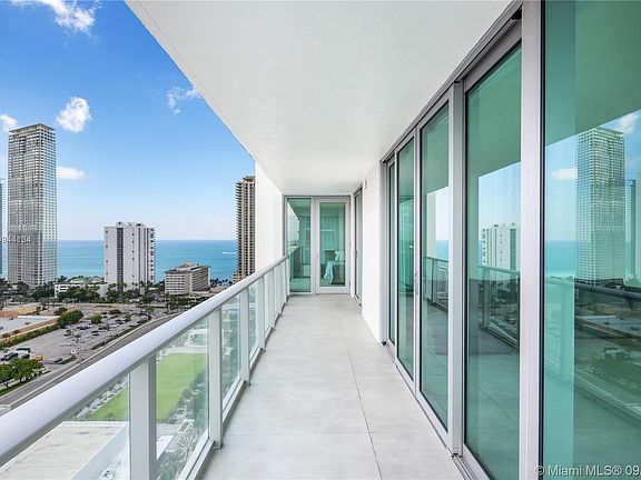 3rd image of 300 NE Sunny Isles Blvd #4-2307